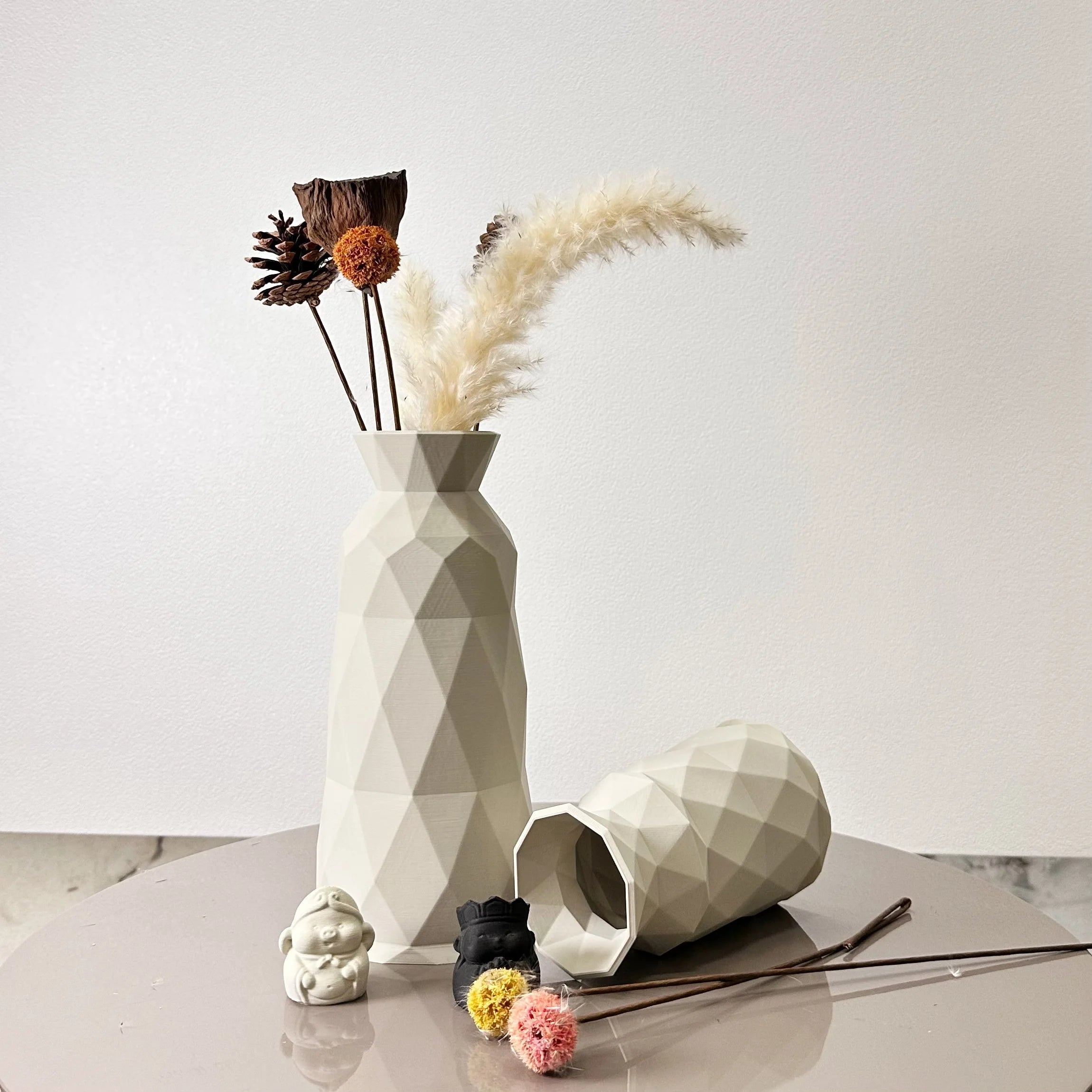 2 Piece Art Geometric Vase, Geometric Dry Vase, Multiple Color Options, Suitable for Home Decoration Vase Ornaments, Office Vase