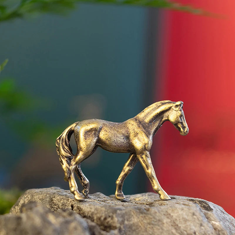 1 Pc Antique Brass Solid Long Tail Horse Figurines Big Feng Shui Ornaments Copper Zodiac Animal Mini Desktop Decoration Crafts