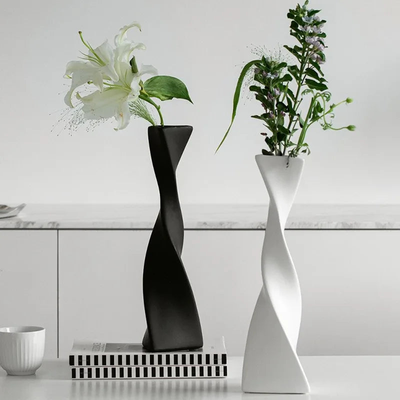 Nordic Vases Ceramics Modern Flower Vase Creative Luxury Flower Bottle Design Minimalist Living Room Flowerpot Home Furniture