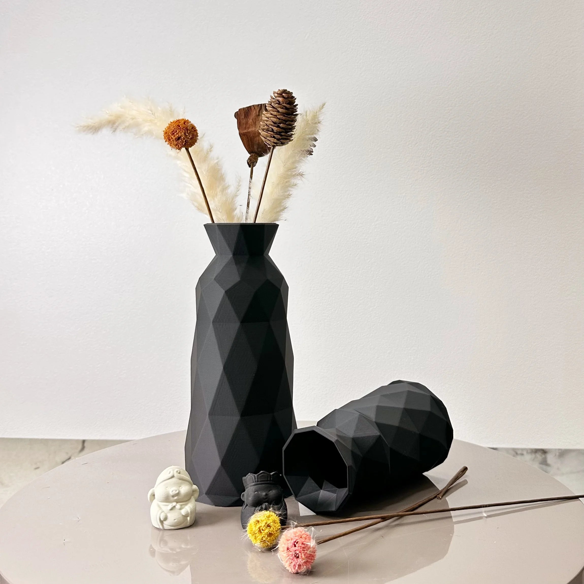 2 Piece Art Geometric Vase, Geometric Dry Vase, Multiple Color Options, Suitable for Home Decoration Vase Ornaments, Office Vase